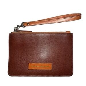 {NWOT Dooney & Bourke Saffiano Leather Zip Wristlet Wallet in Brown}